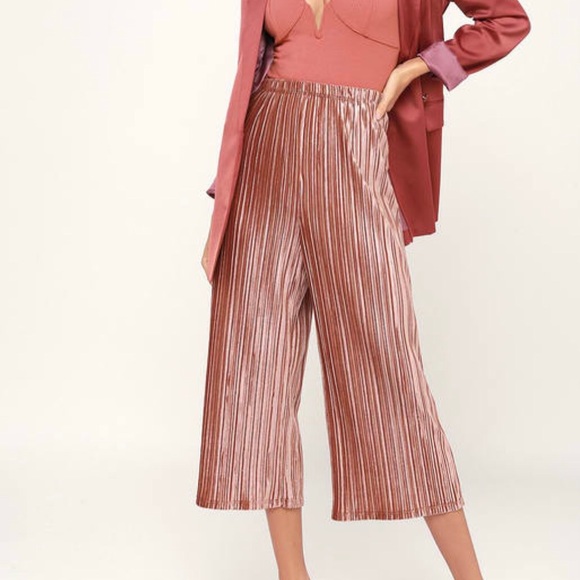 Lulus Pants - LULUS DANCE RUSTY ROSE PLEATED VELVET CULOTTES